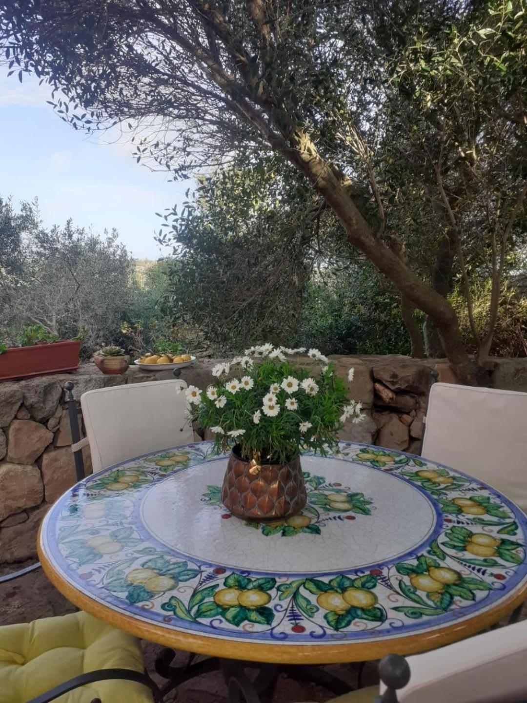 B&B Domus Oriens - Monolocale Indipendente In Villa Portoscuso Exterior foto